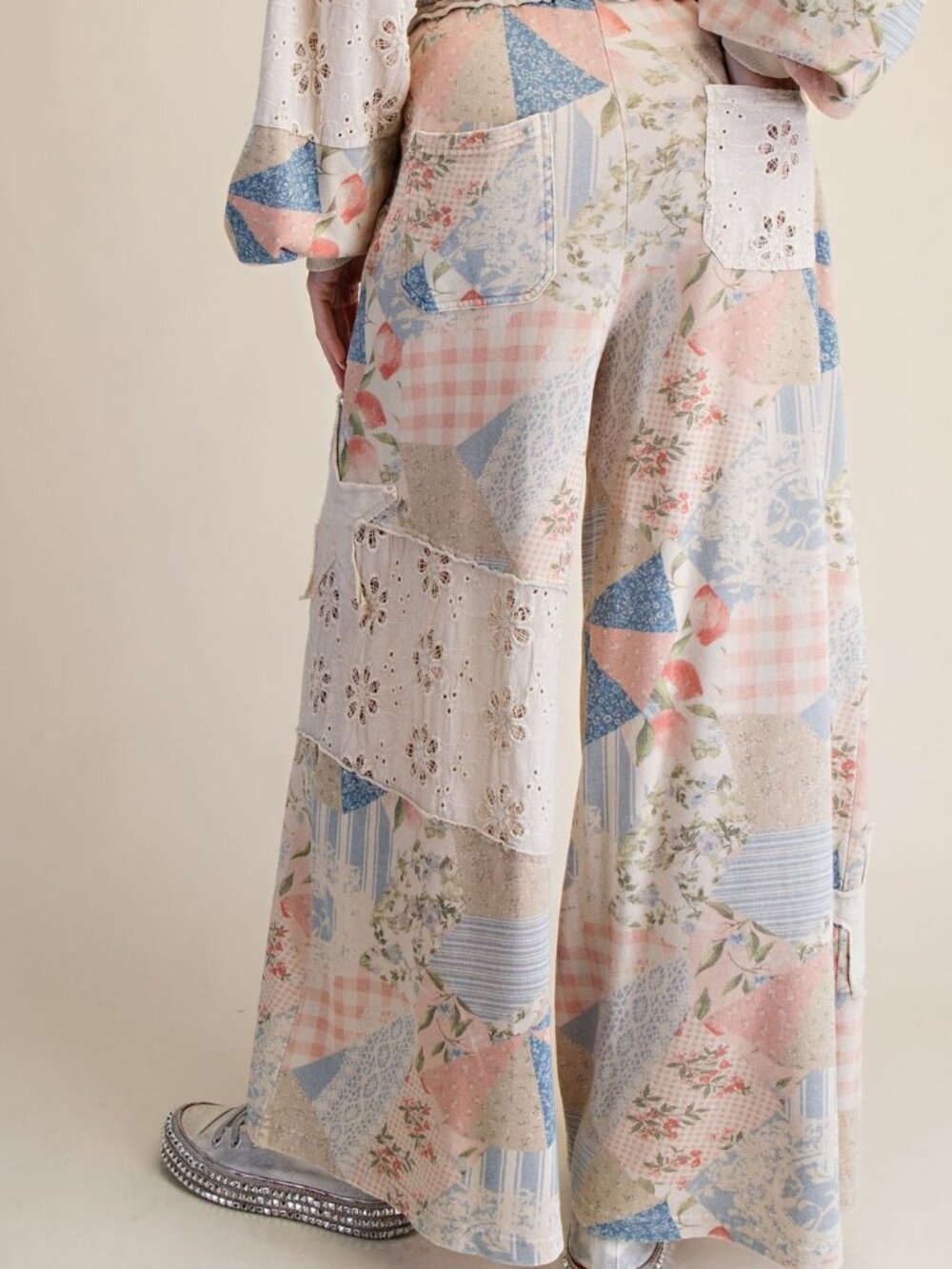 EASEL PATCHWORK PRINT WASHED COTTON TERRY TOP PANTS SET white blue pink lounge - Picture 7 of 9